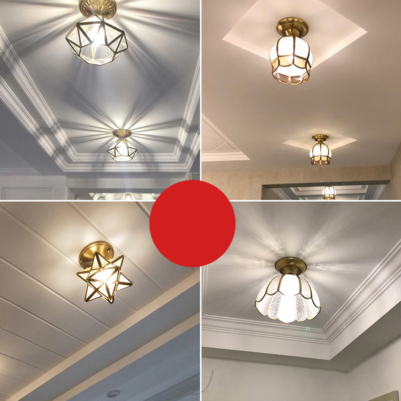 Single-Bulb Flush Mount Lighting Minimalism Scalloped Metal Semi Flush Mount in Brass