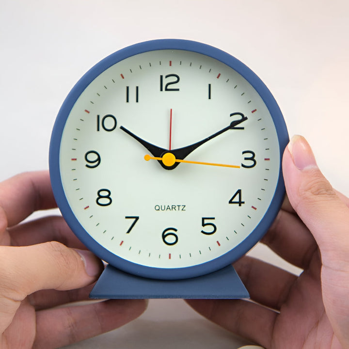 Alarm Clock Silent Quartz Vintage Table Clock