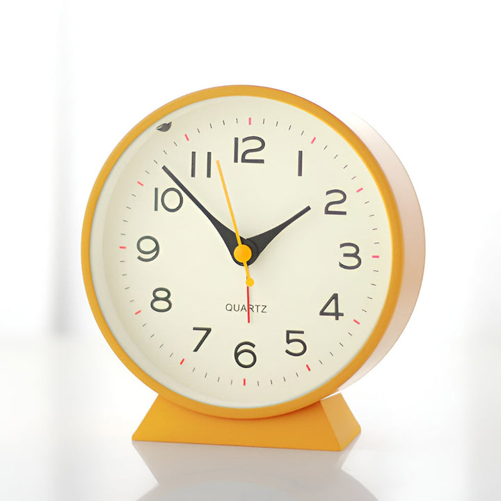 Alarm Clock Silent Quartz Vintage Table Clock