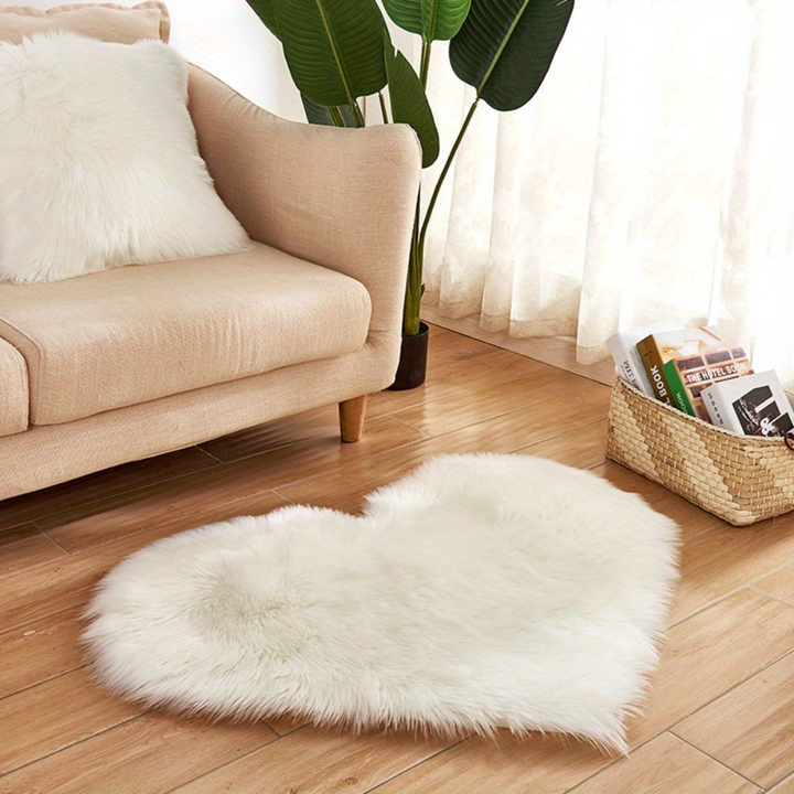 Area Rug Heart Shaped Plush Acrylic Indoor Floor Mat