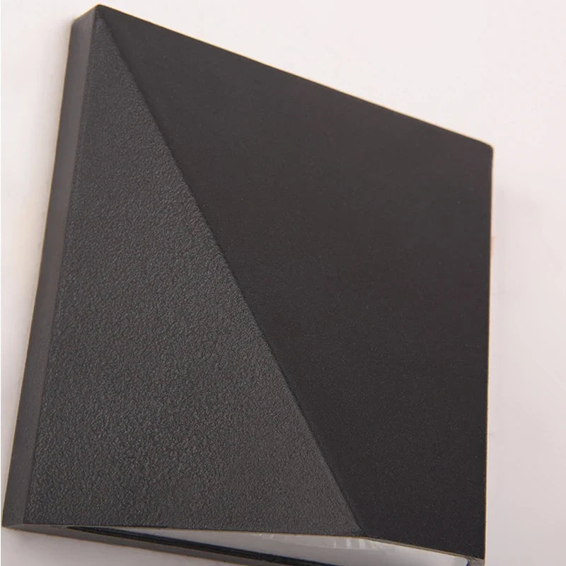 Modern Black LED Wall Light | 5W Waterproof Aluminium Outdoor Lamp