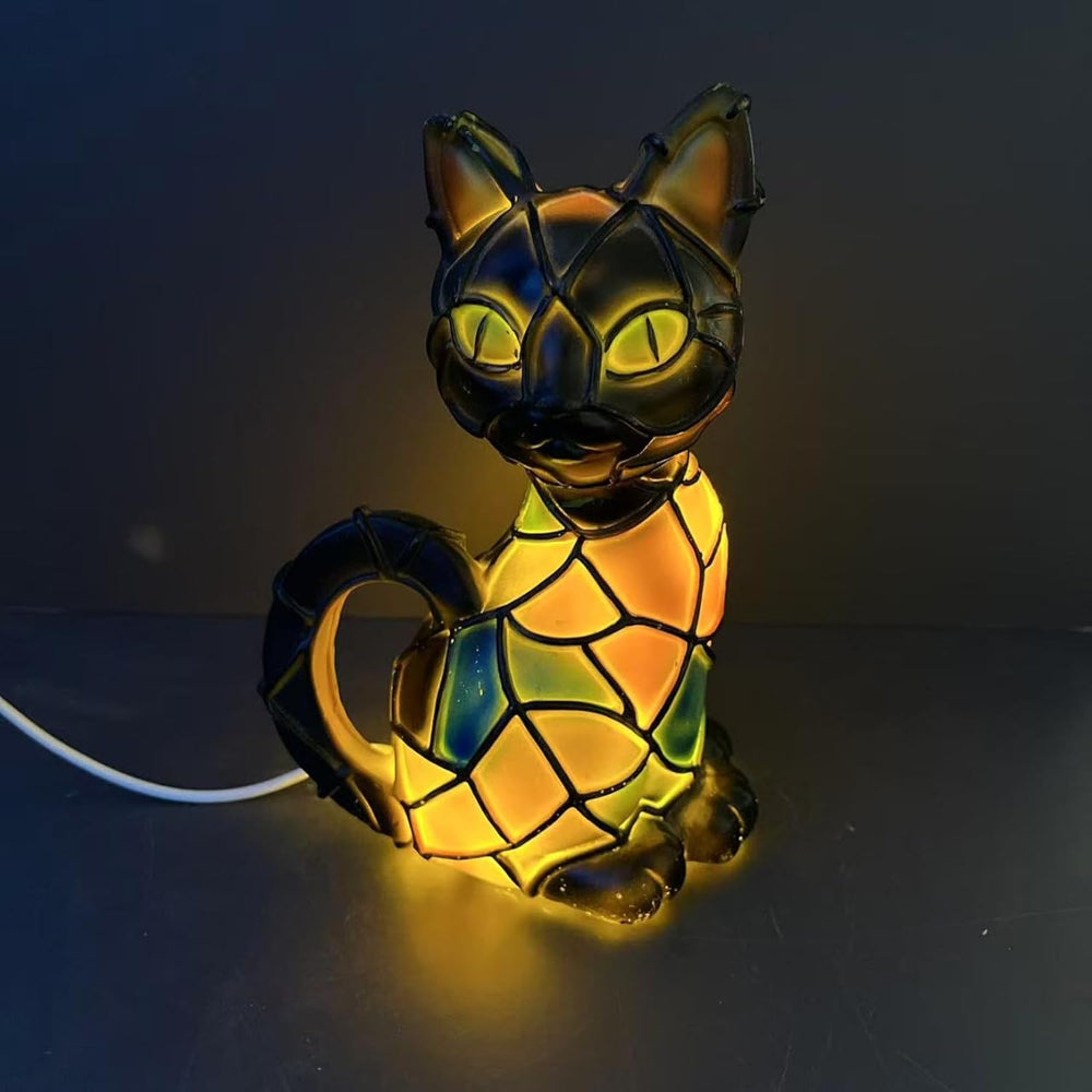 Resin Cat Lamp Tiffany Style Figurine Warm Glow Table Lamp