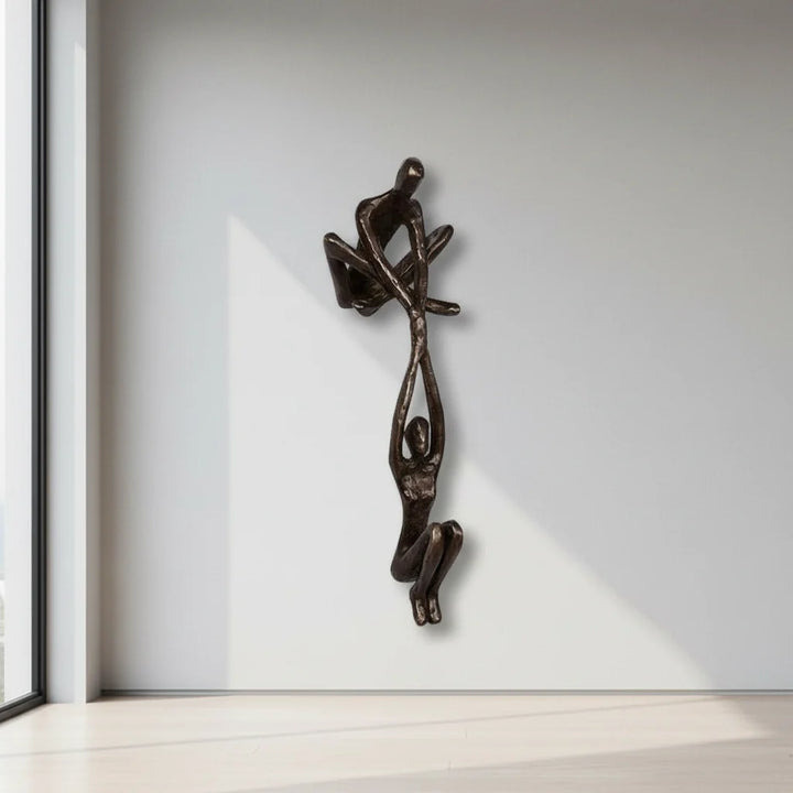 Wall Art Romantic Resin Couple Sculpture Decor