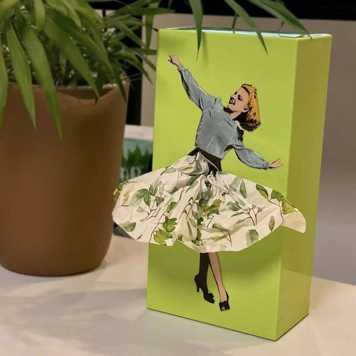 Home Decor Tissue Box Holder Figure Style Stand