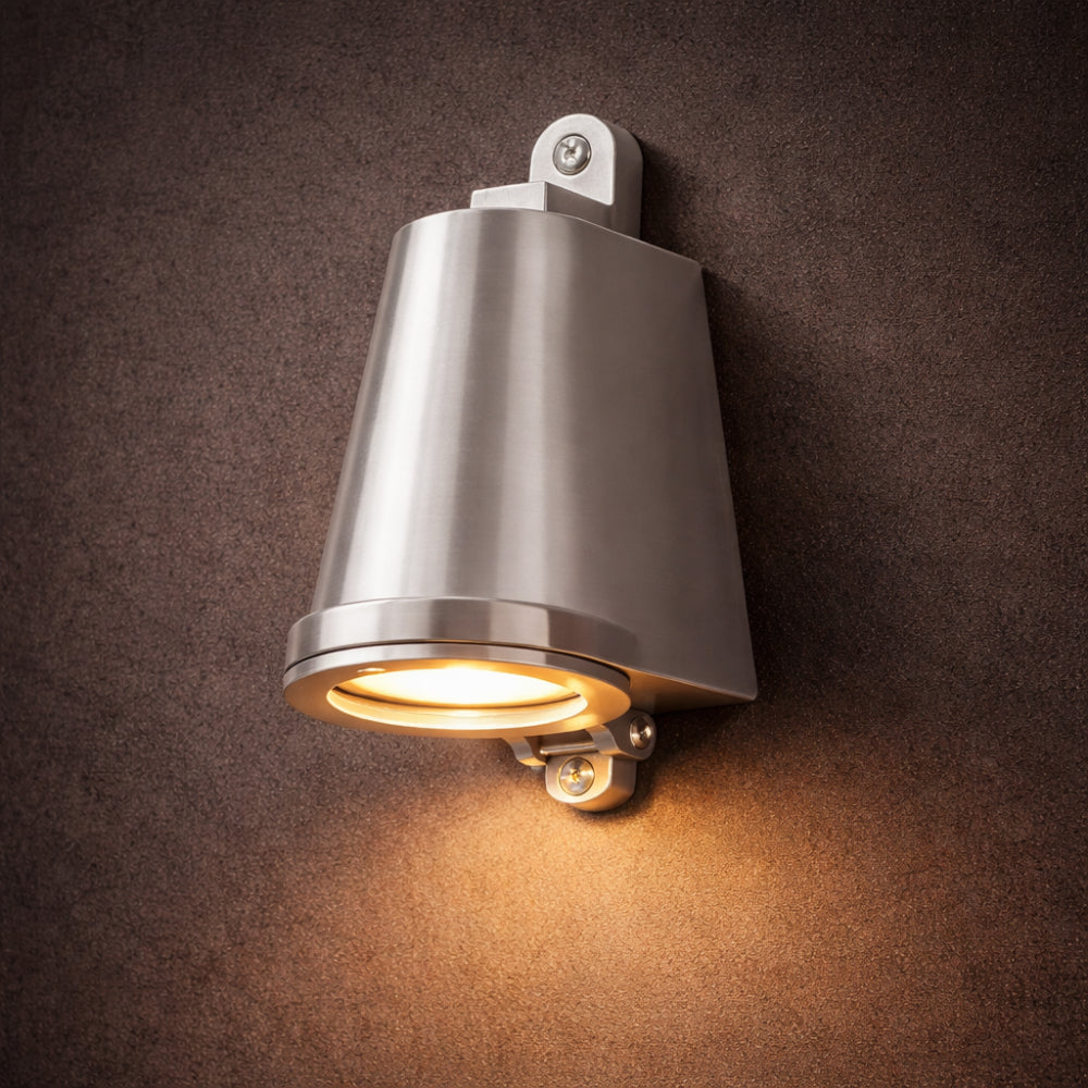 Outdoor Wall Light Modern Metal Exterior Wall Lamp Warm Lighting