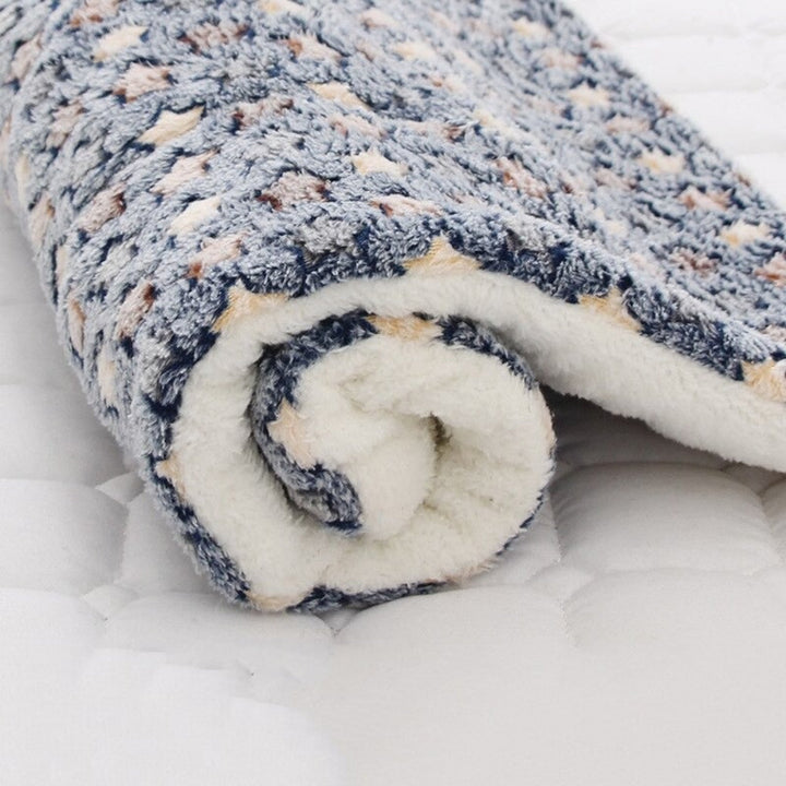 Dog Blanket Soft Plush Cozy Pet Throw Soft Blanket