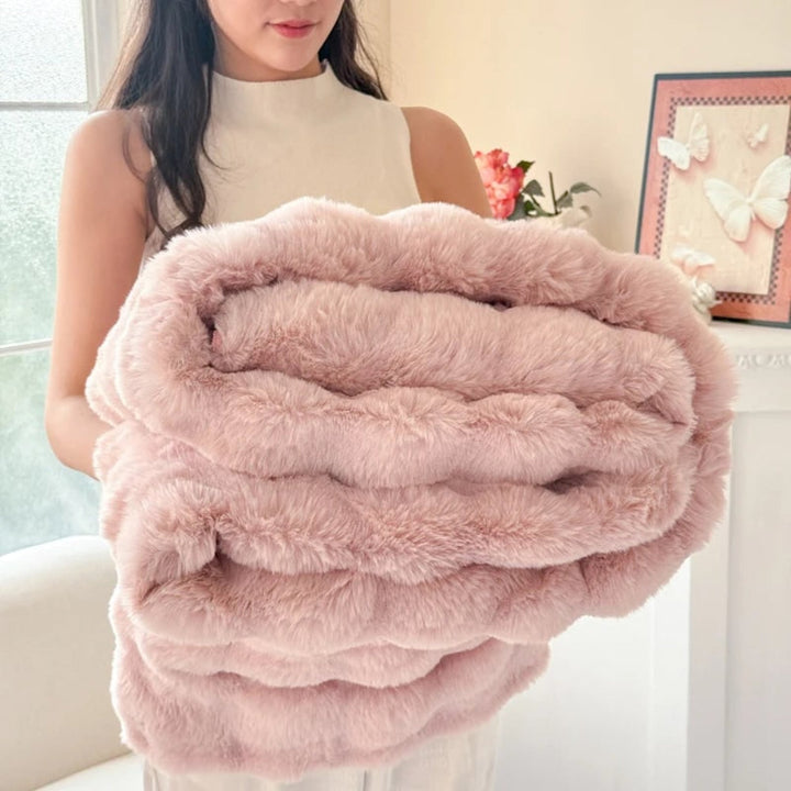 Faux Fur Blanket Cozy Soft Plush Throw