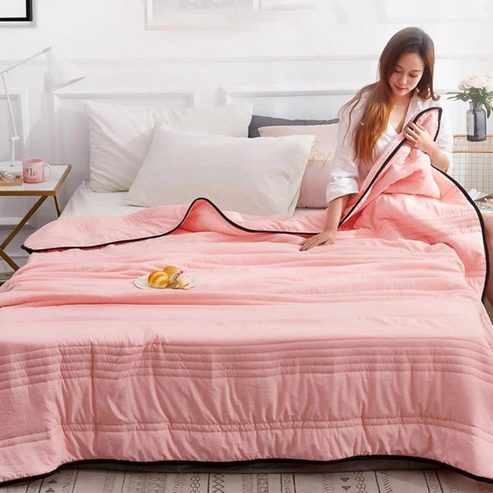 Soft Summer Cooling Blanket Gentle Skin Bed Blanket Hot Sleepers